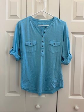 Kuhl Women's Sky Blue Henley Utility Top - Size XL